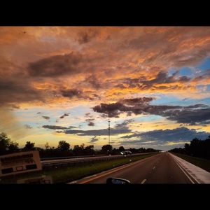 Meet your Posher, Caitlin